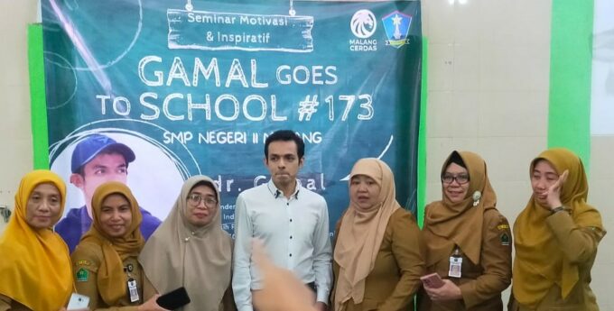 Acara gamal goes to school di SMP Negeri 11 Kota Malang