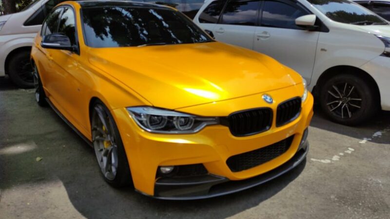 mobil BMW wahyu kenzo yang diamankan di mapolresta malang