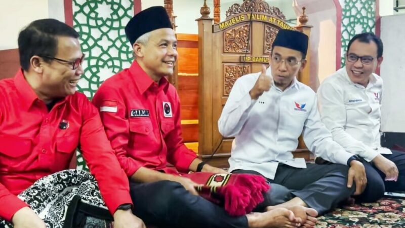 dari kiri, ahmad basarah ganjar , tuan guru bajang dan pengurus perindo