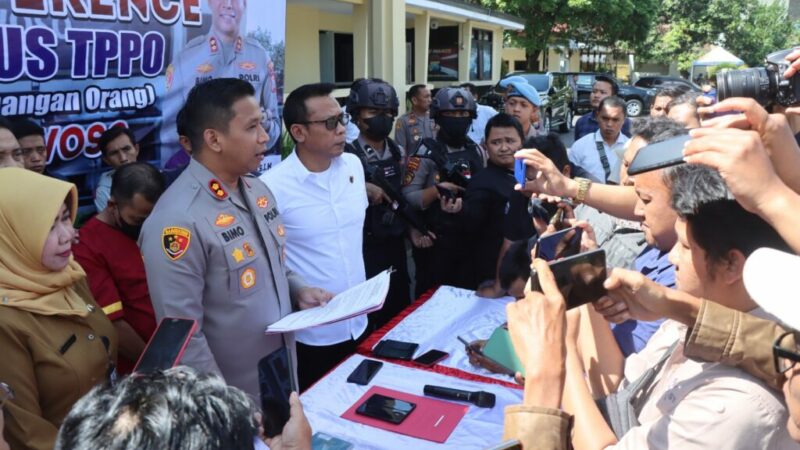 Polres Bondowoso Ungkap Kasus Perdagangan Orang, Modusnya Rekrut Pekerja, (humas polri)