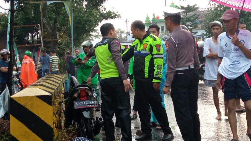 kecelakaan di asrikaton
