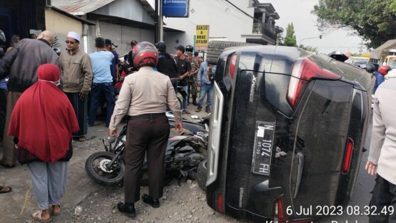 kondisi x pander usai menabrak lima unit motor