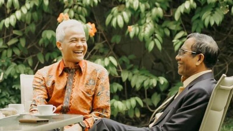 ganjar-duduk-bersama-mahfud-md