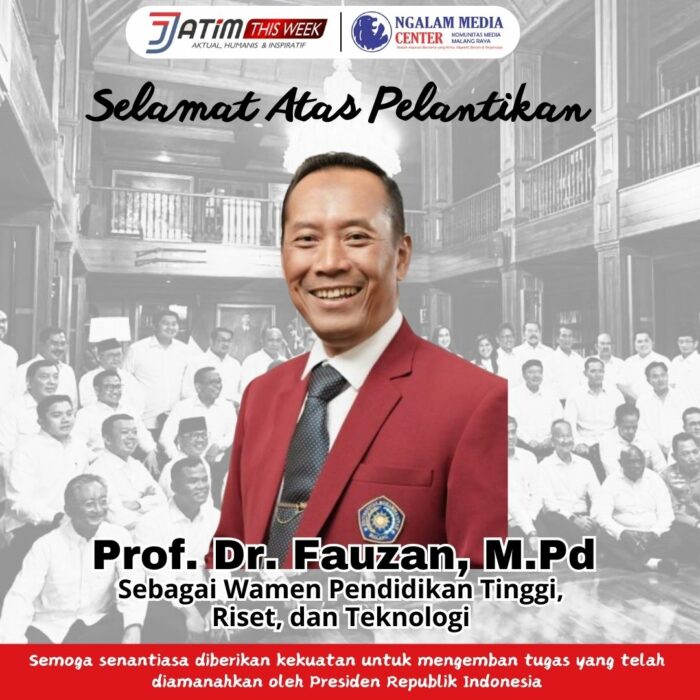 Hijau dan Putih Ucapan Selamat Natal dan Tahun Baru Instagram Post (1)